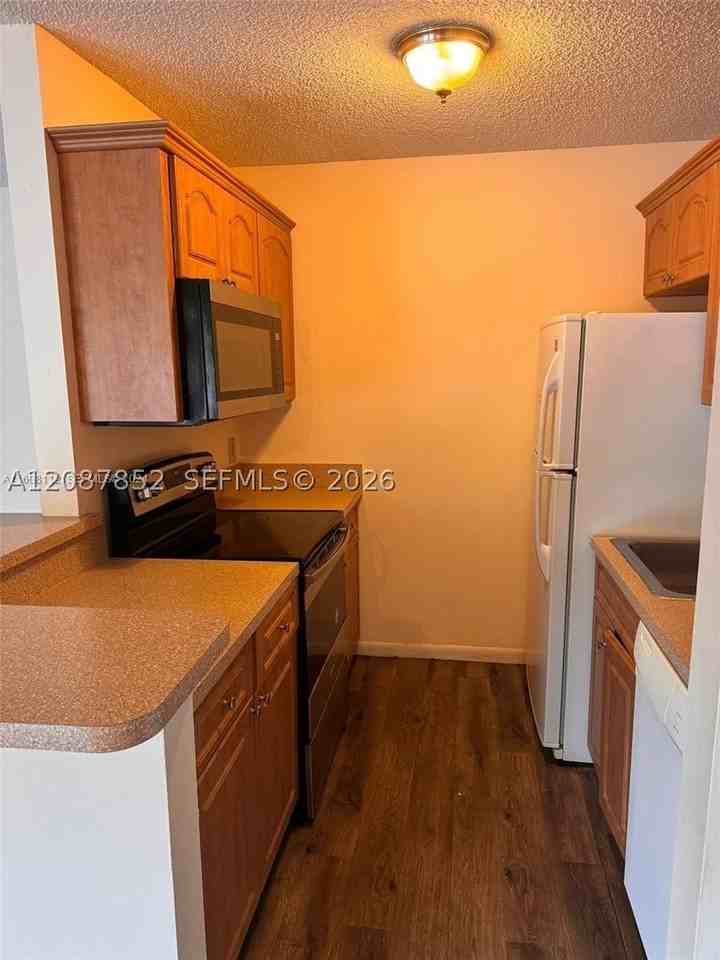 11 Crossings Cir #F - Photo 5 of 16