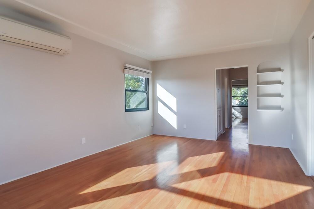 4706 Vista St - Photo 6 of 21
