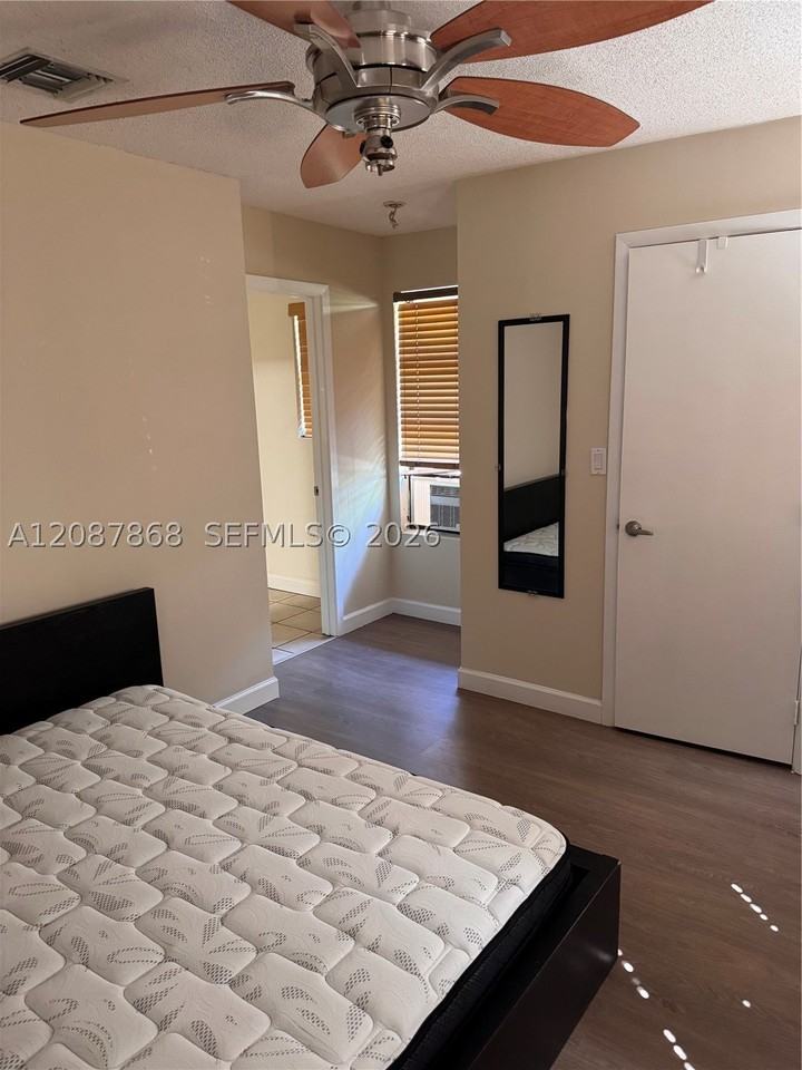 9900 W Calusa Club Dr #1 - Photo 4 of 11