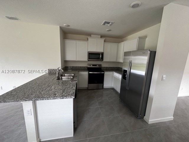 12227 Sw Nettuno Way - Photo 4 of 10