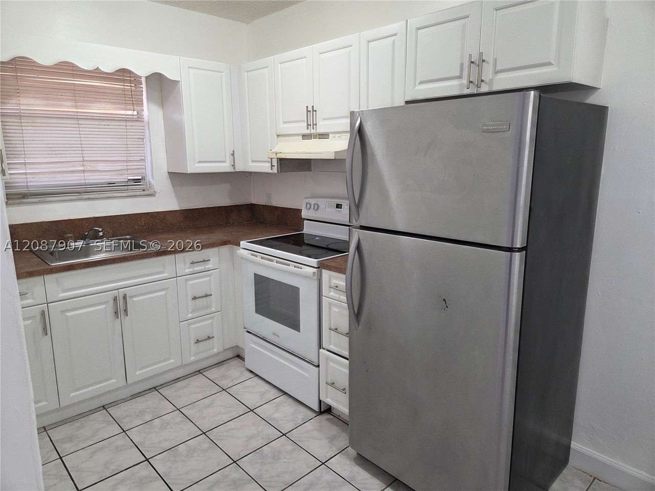6147 Arthur St #2 - Photo 6 of 10