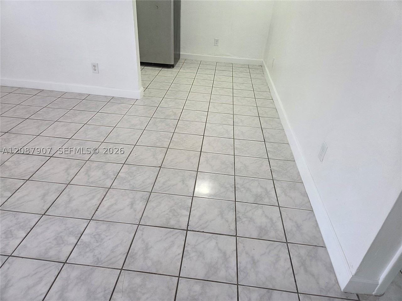 6147 Arthur St #2 - Photo 7 of 10