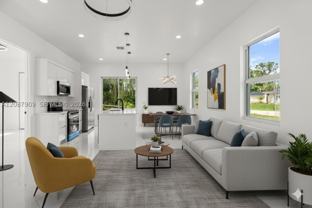 936 Anthony St E - Photo 1 of 1