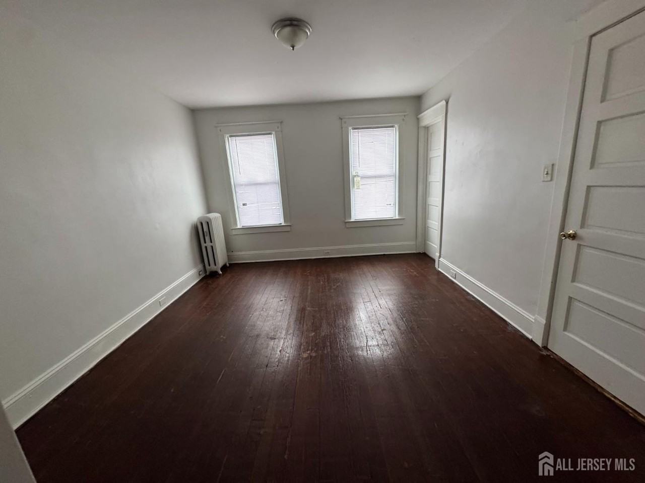 7 Maple St - Photo 6 of 8