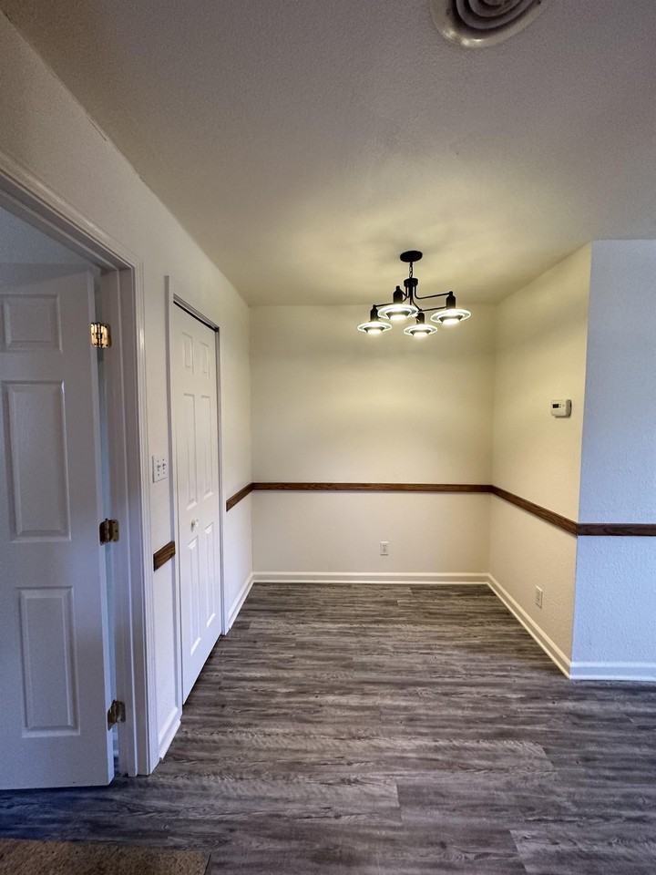 Icon Estates - Photo 5 of 20
