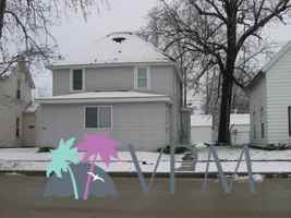 featured image of 146 W Broadway St