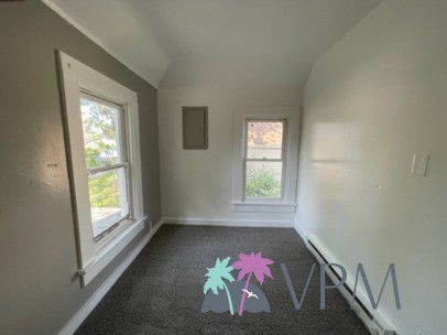 146 W. Broadway St - Photo 6 of 22
