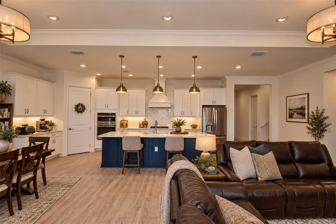 437 Alberata Way - Photo 7 of 47