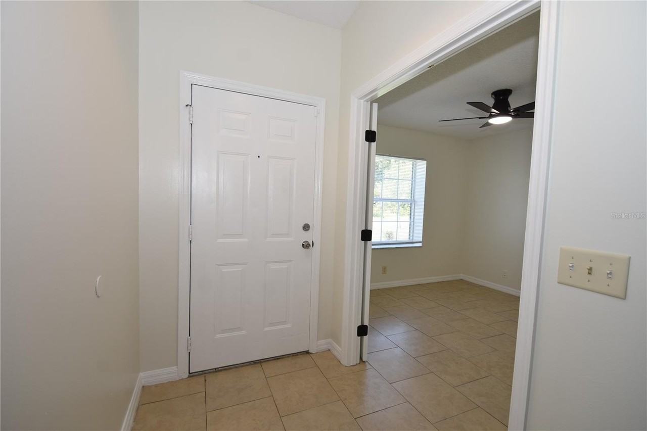 90 Sleepy Hollow Trl - Photo 3 of 24