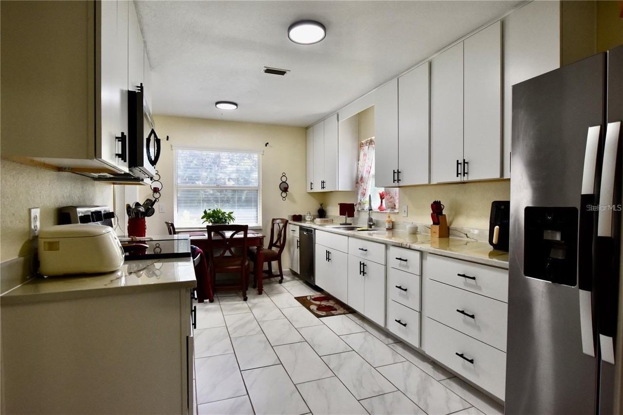 1774 Birchwood Loop - Photo 2 of 18