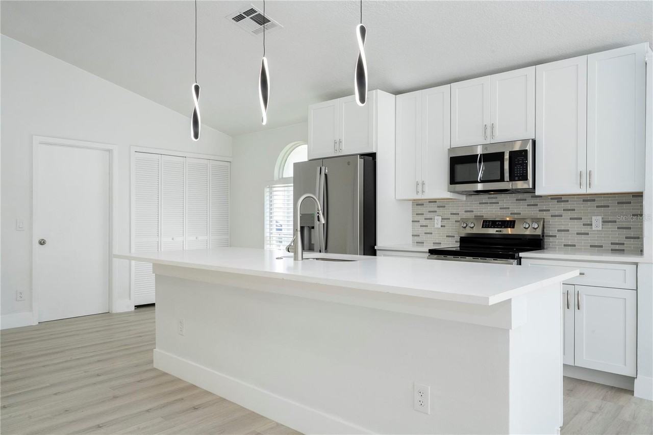 2218 Newt St #1 - Photo 4 of 10