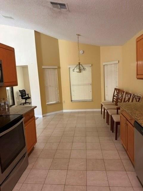 2791 Theresa Dr - Photo 4 of 16