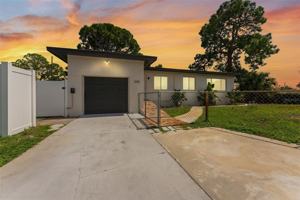 featured image of 1419 Tyrone Blvd N