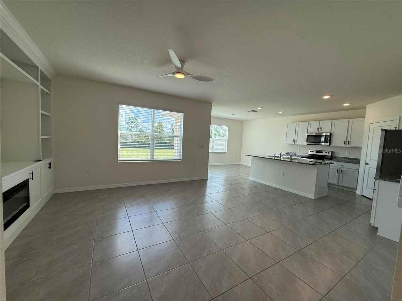 3521 Maple Grove Way - Photo 2 of 37