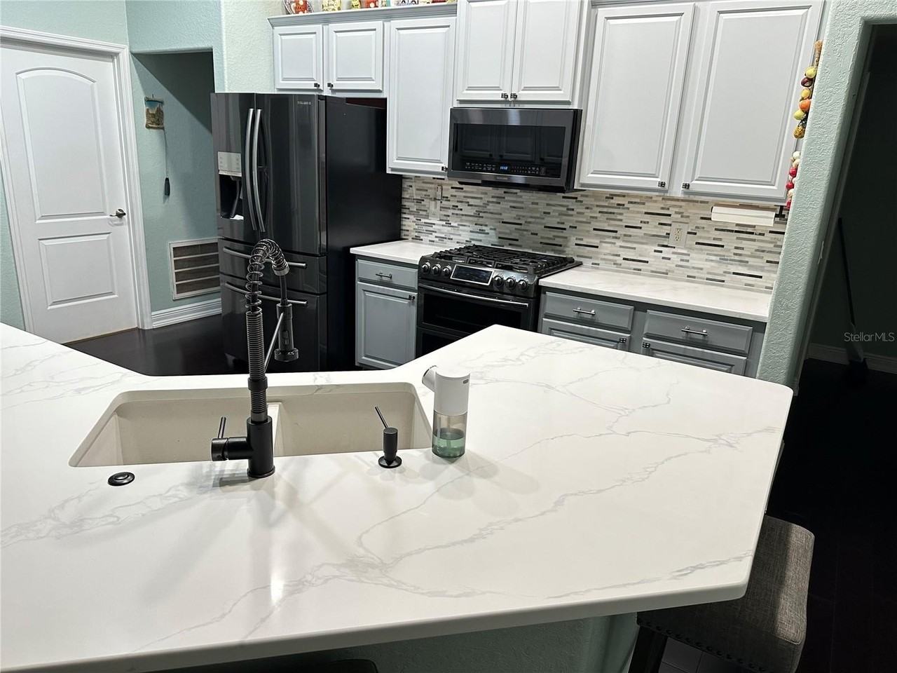 1555 Blue Sky Blvd - Photo 2 of 50