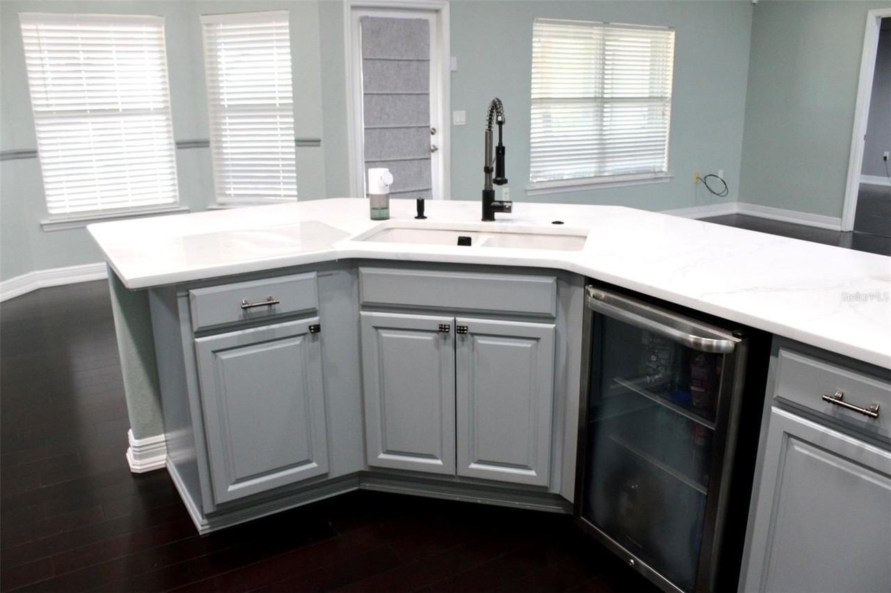 1555 Blue Sky Blvd - Photo 6 of 50