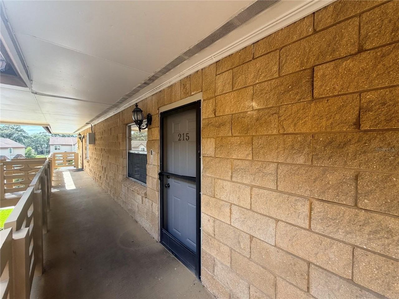2845 Ne 3rd St #215 - Photo 4 of 12