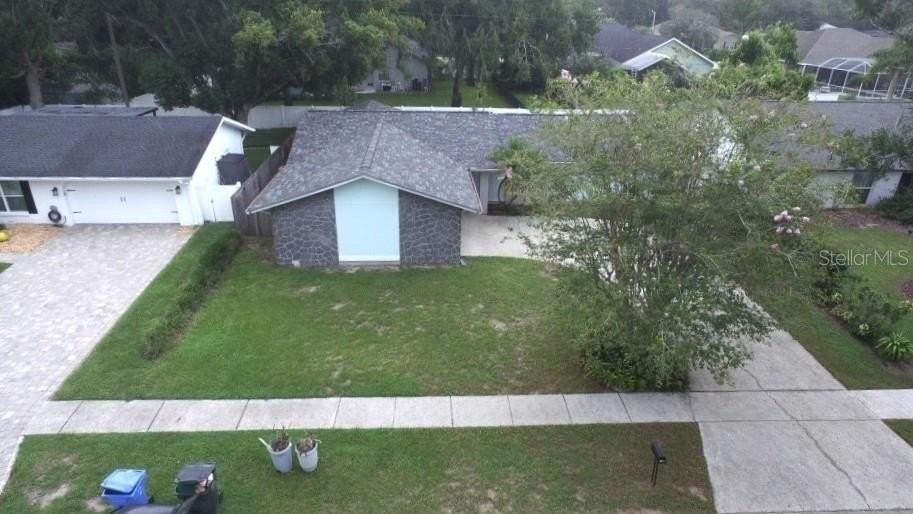 17839 Sunrise Dr - Photo 4 of 32