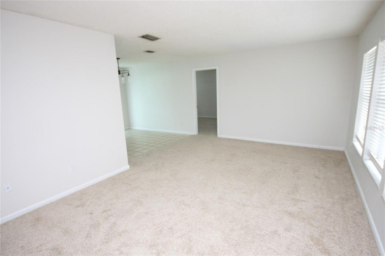 17839 Sunrise Dr - Photo 6 of 32
