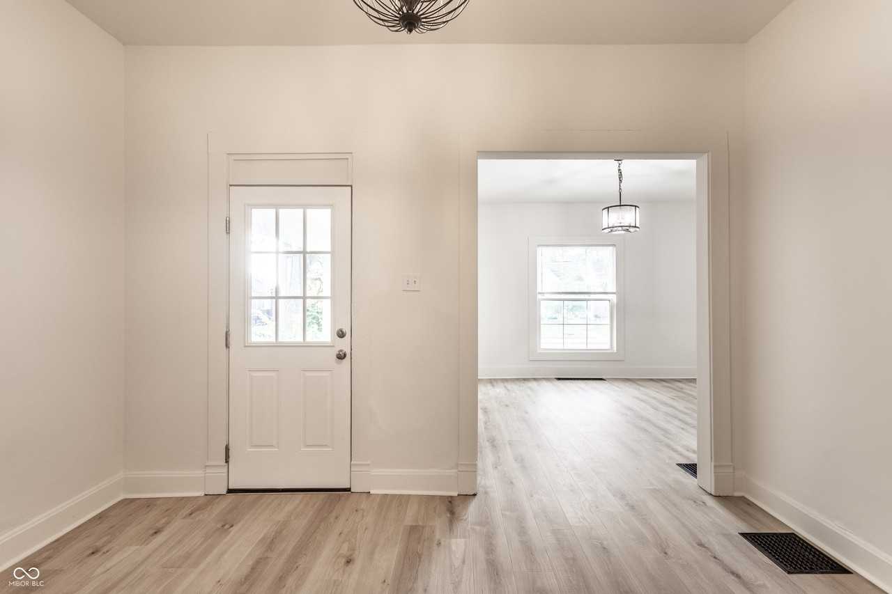 1624 Fletcher Ave - Photo 4 of 26