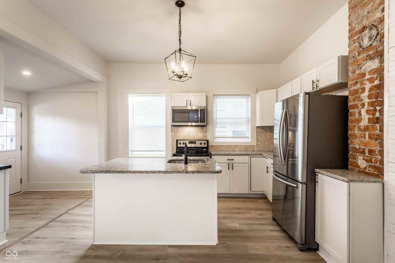 1624 Fletcher Ave - Photo 5 of 26