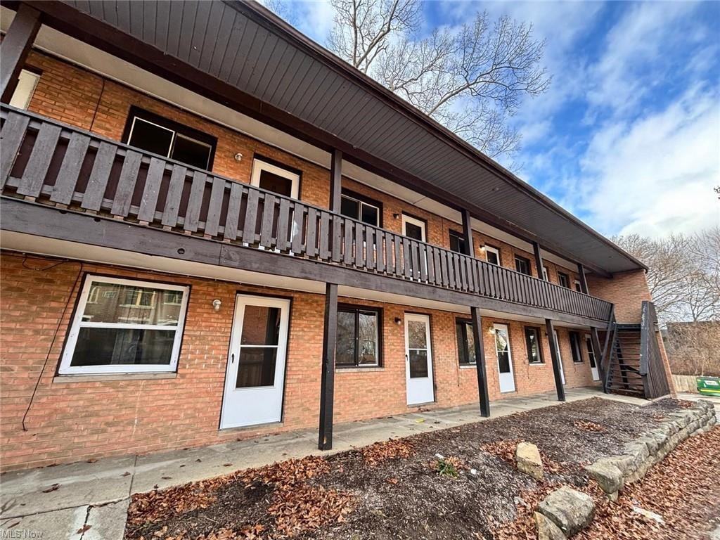 519 Crosby Street - Photo 2 of 22