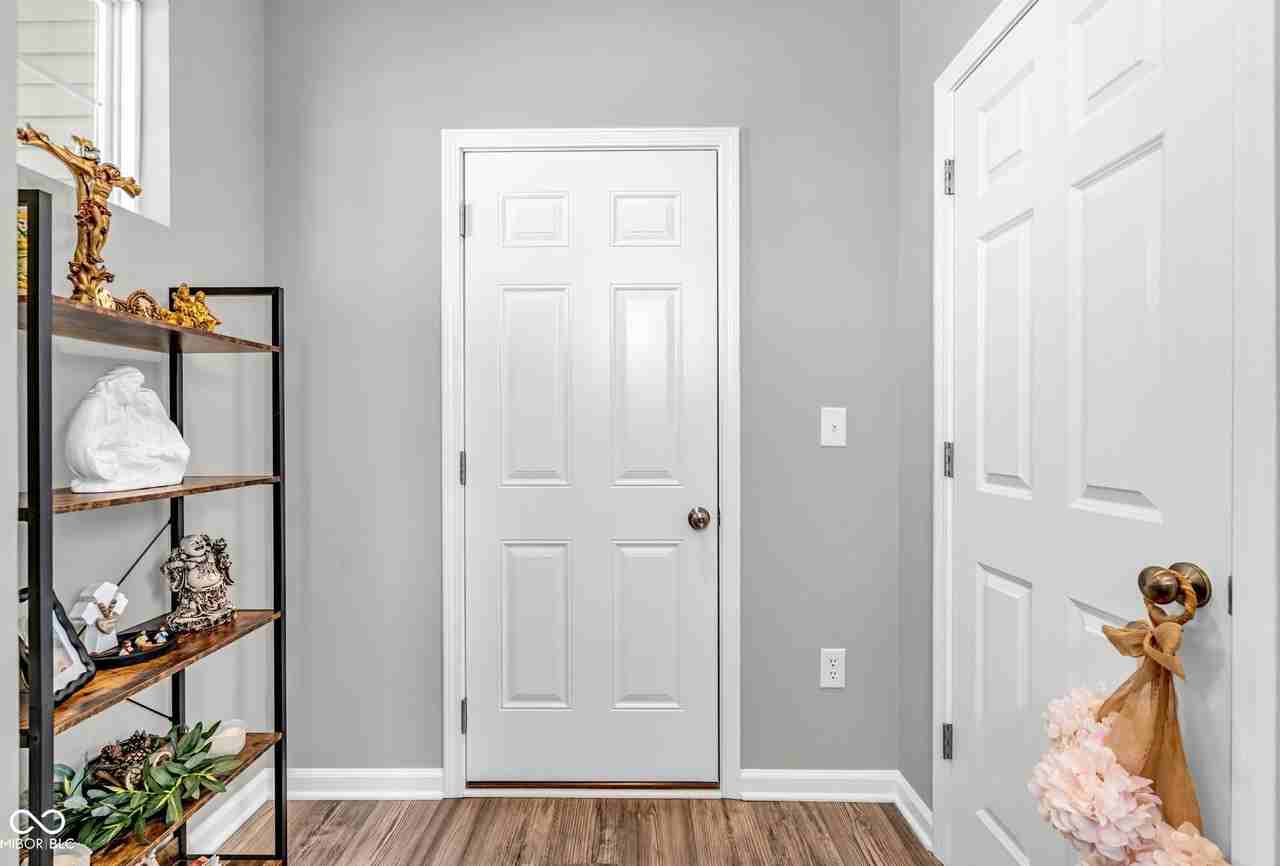 2339 William Garrett Way - Photo 7 of 27