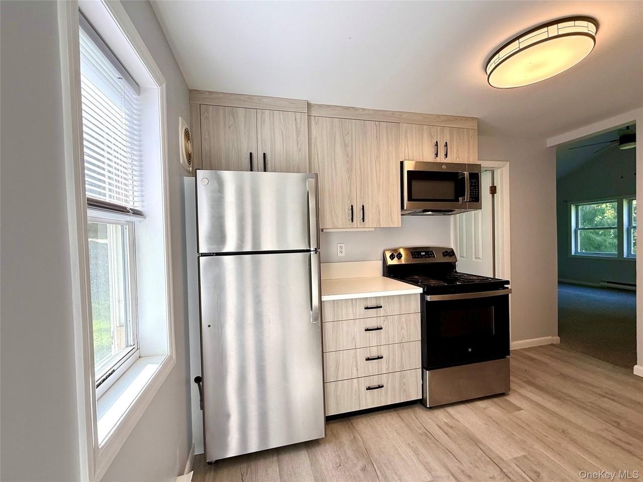 12 Red Brook Rd - Photo 3 of 21