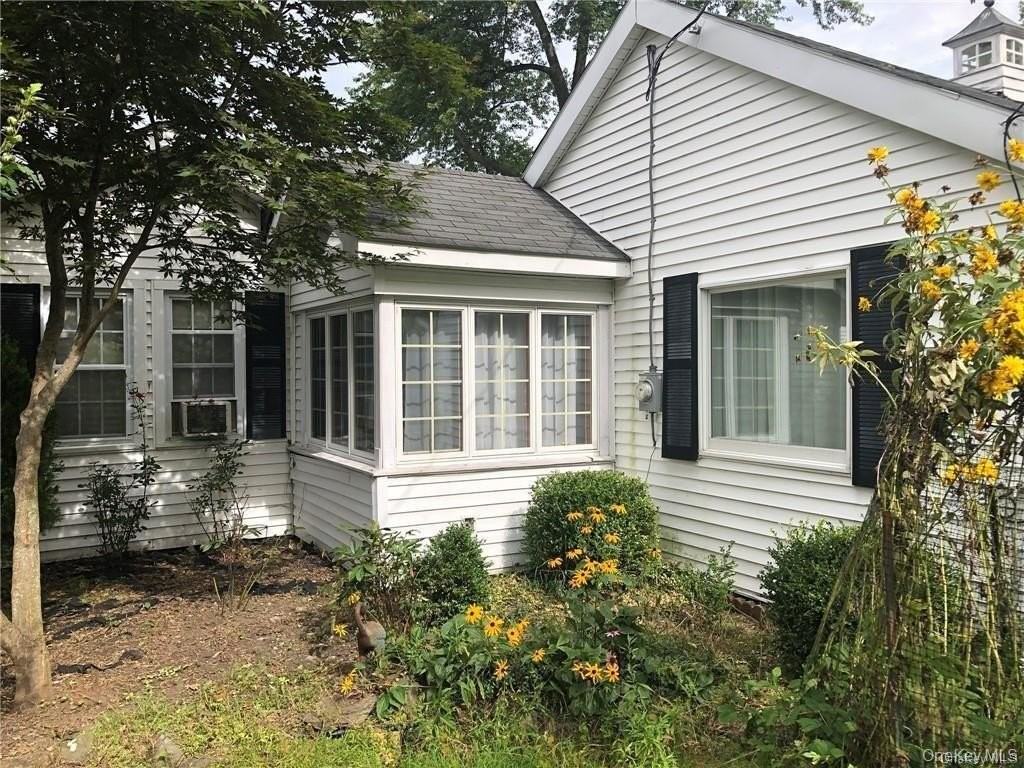 17 Brookside Rd - Photo 2 of 14