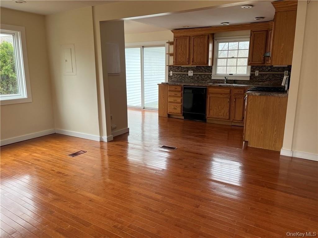 17 Brookside Rd - Photo 5 of 14