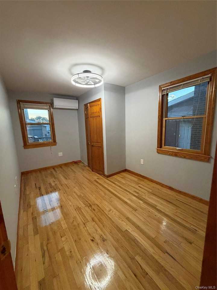 13324 133rd St #1 - Photo 7 of 11