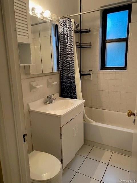 411 Bronx River Rd #6K - Photo 7 of 15