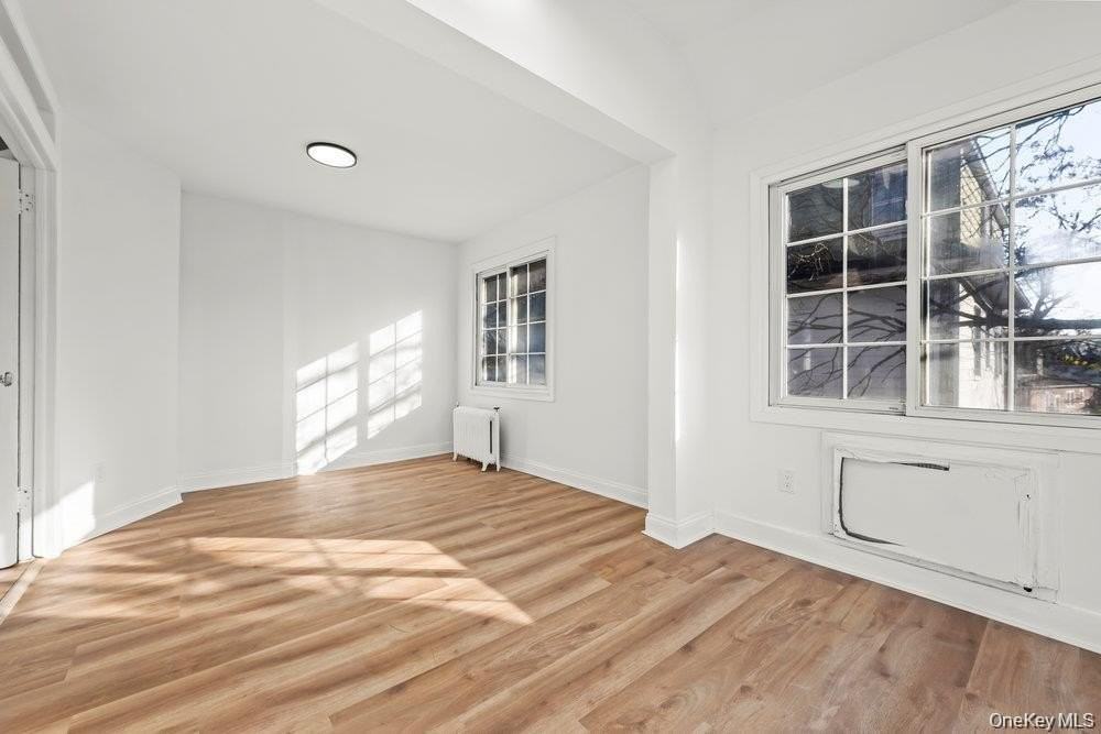 22 Chestnut Pl - Photo 7 of 23