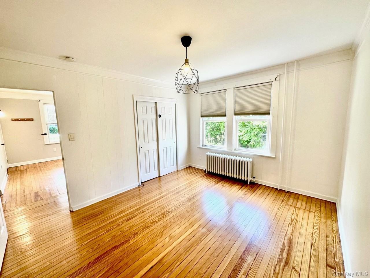 47 Dewey St - Photo 6 of 18