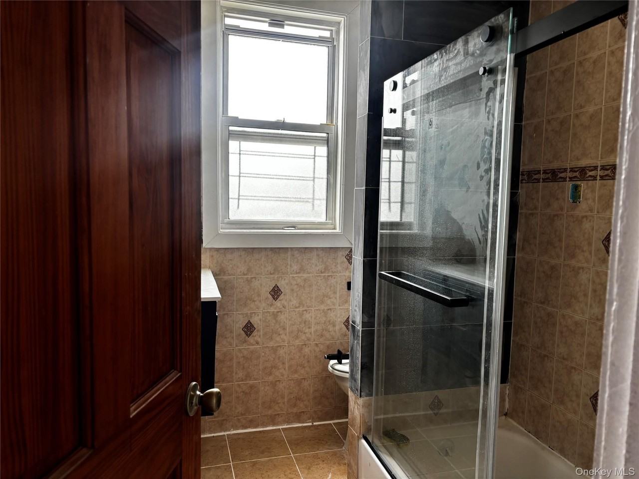 79 Ravine Ave - Photo 7 of 10