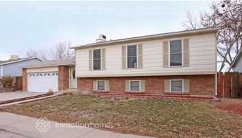 featured image of 11174 Forest Ave