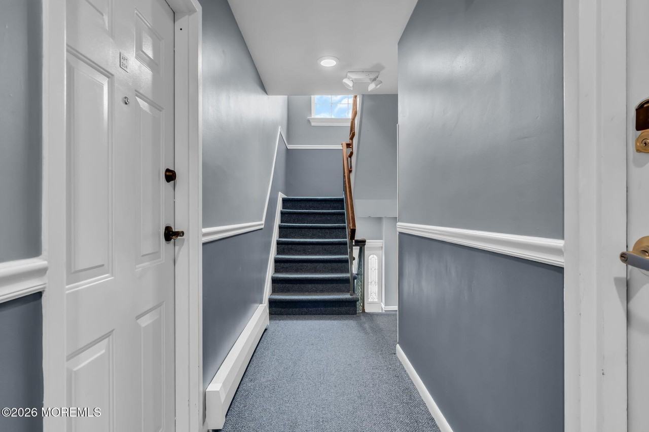 309 4th Ave #204 - Photo 5 of 41