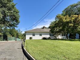 featured image of 167 Kings Hwy