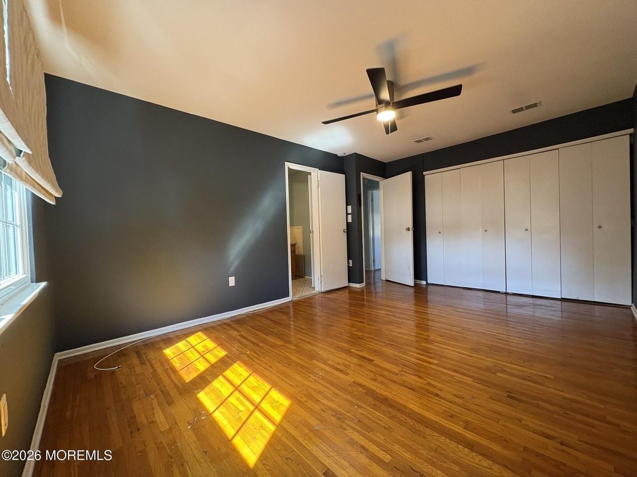 49 Village Green Way - Photo 6 of 16