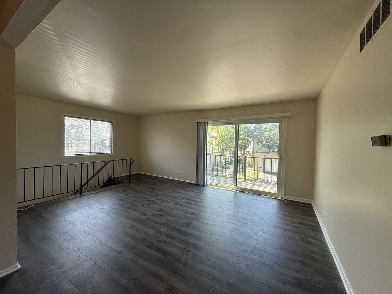 6258 Gold Cir #6258 - Photo 3 of 12