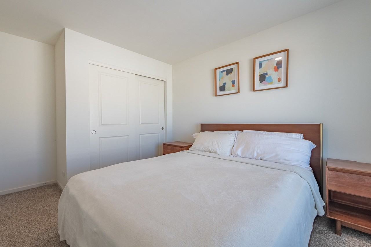 2543 Bella Dr - Photo 6 of 29
