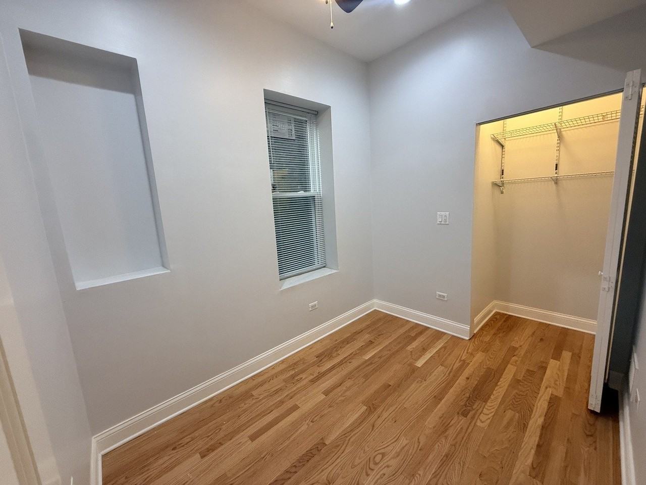 1334 N Ridgeway Ave #1 - Photo 5 of 9