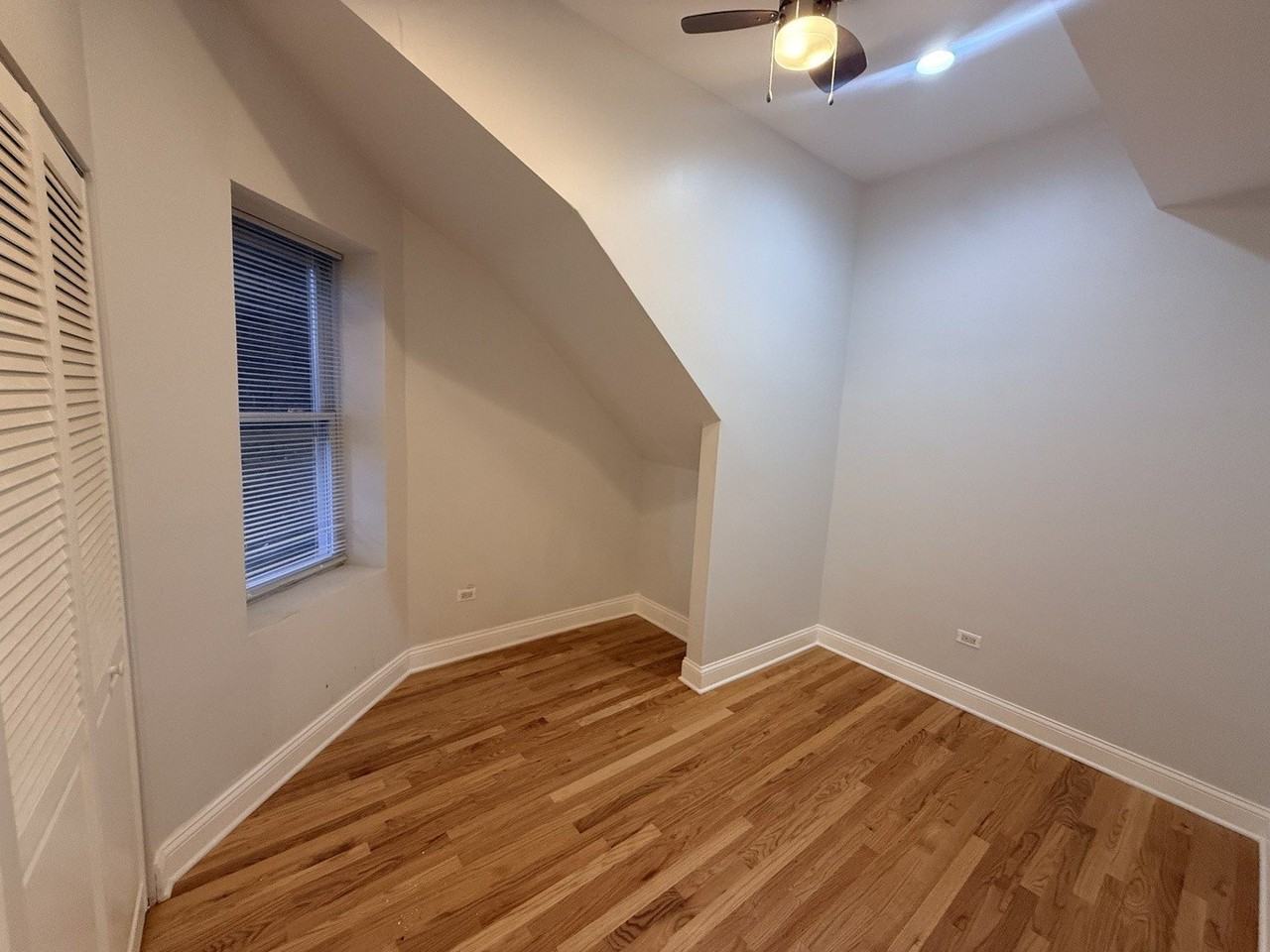 1334 N Ridgeway Ave #1 - Photo 6 of 9