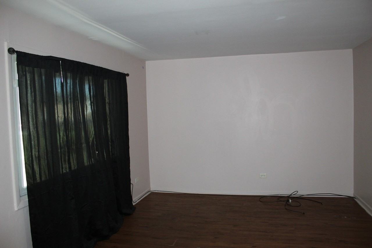 14519 Keystone Ave #5 - Photo 2 of 13