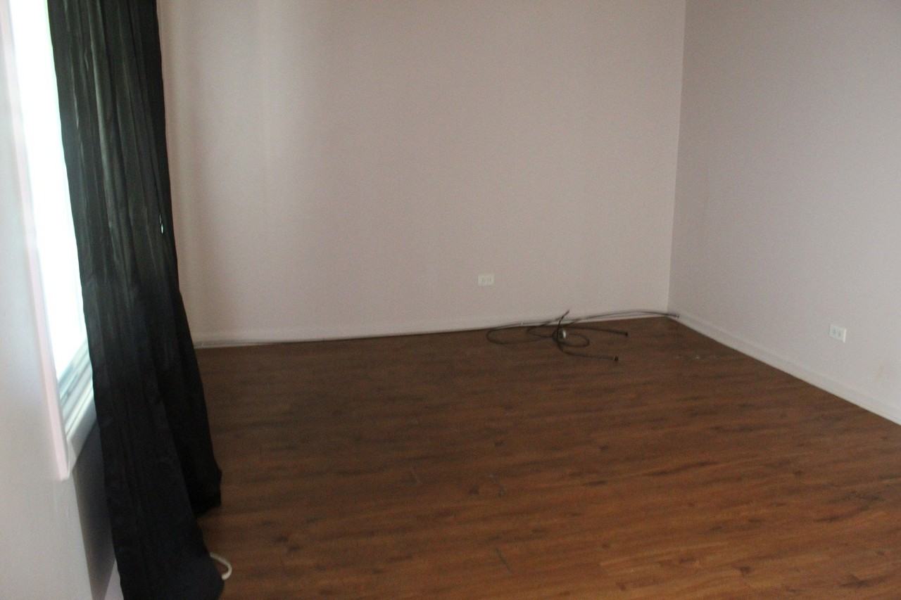 14519 Keystone Ave #5 - Photo 5 of 13
