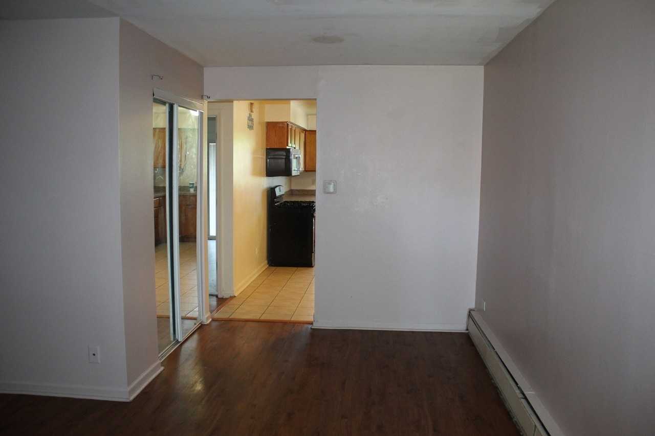 14519 Keystone Ave #5 - Photo 6 of 13