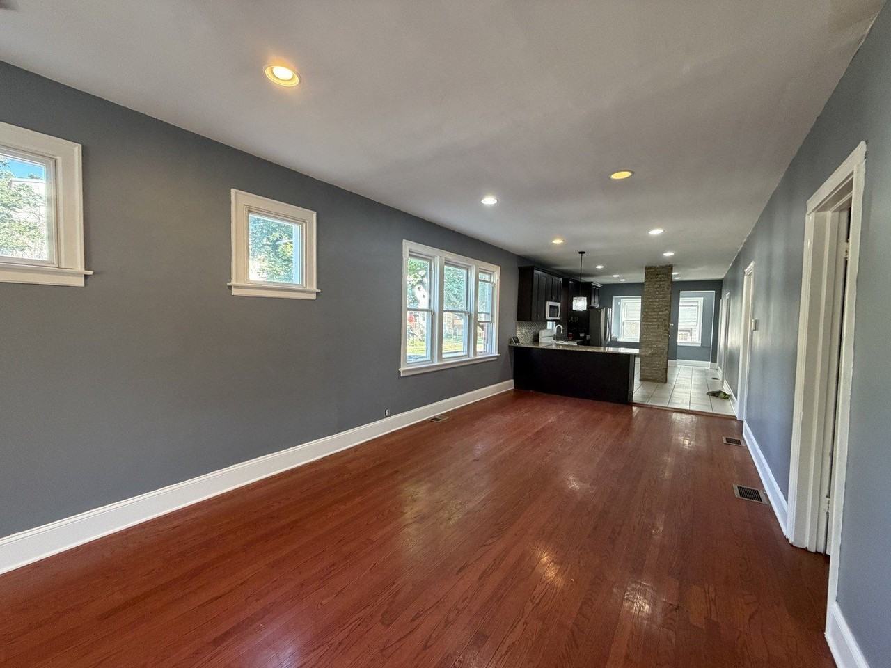 3025 E 80th Pl #1 - Photo 4 of 18