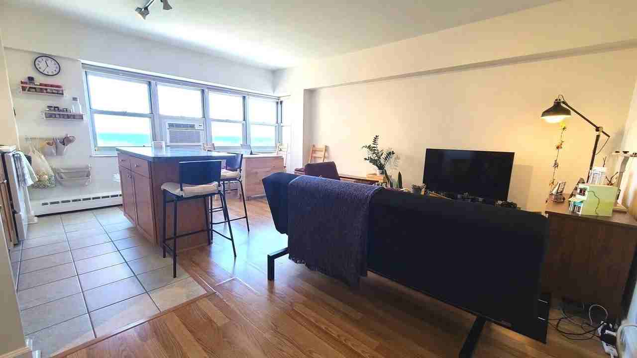 4980 N Marine Dr #1135 - Photo 3 of 16