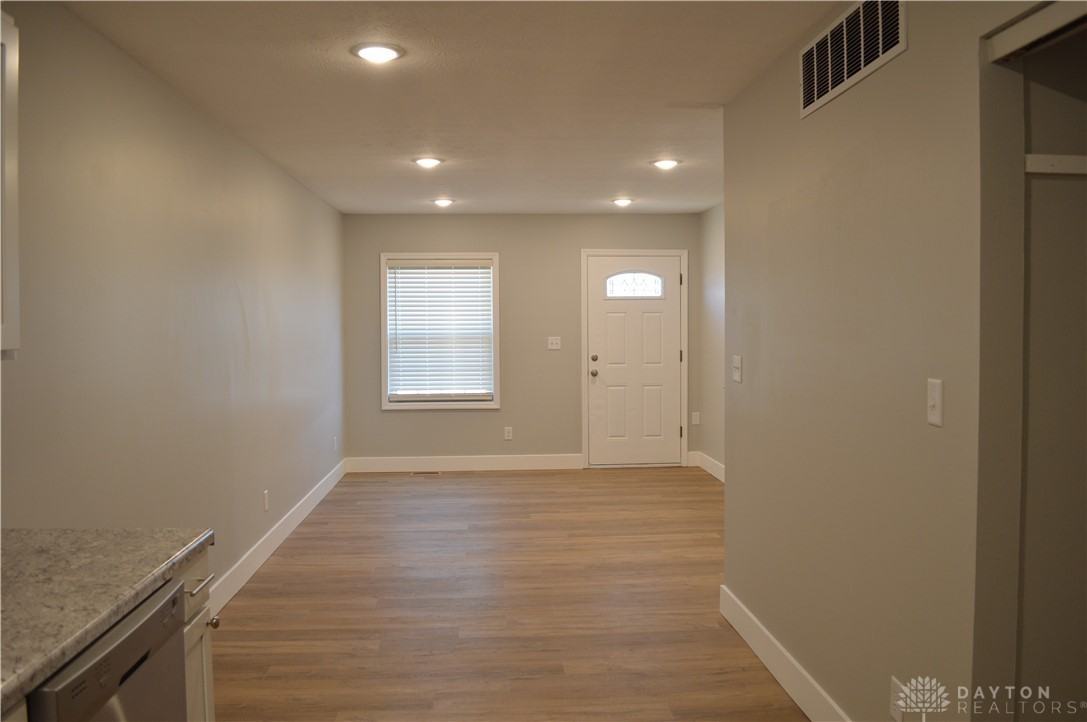8490 Woodgrove Dr - Photo 4 of 12