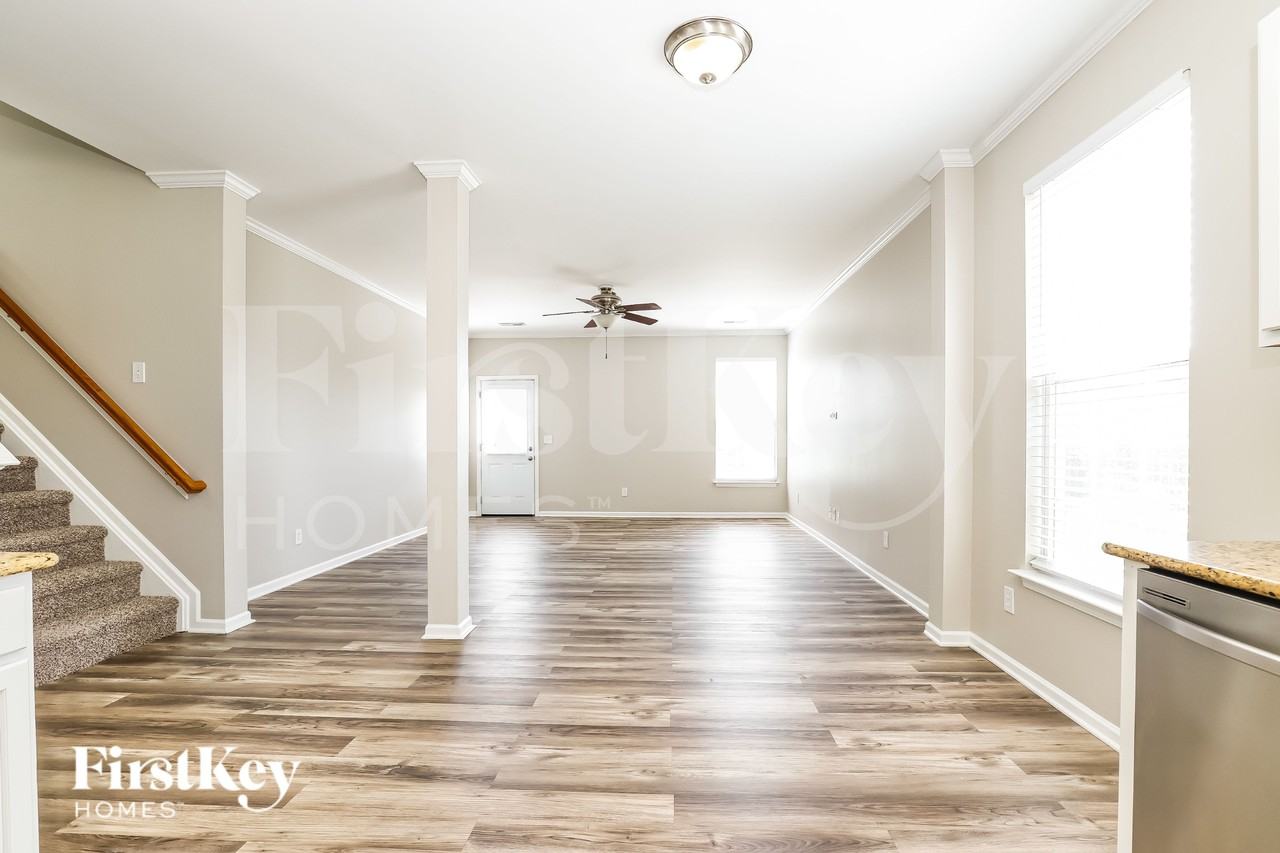 224 Brycewood Dr - Photo 4 of 19
